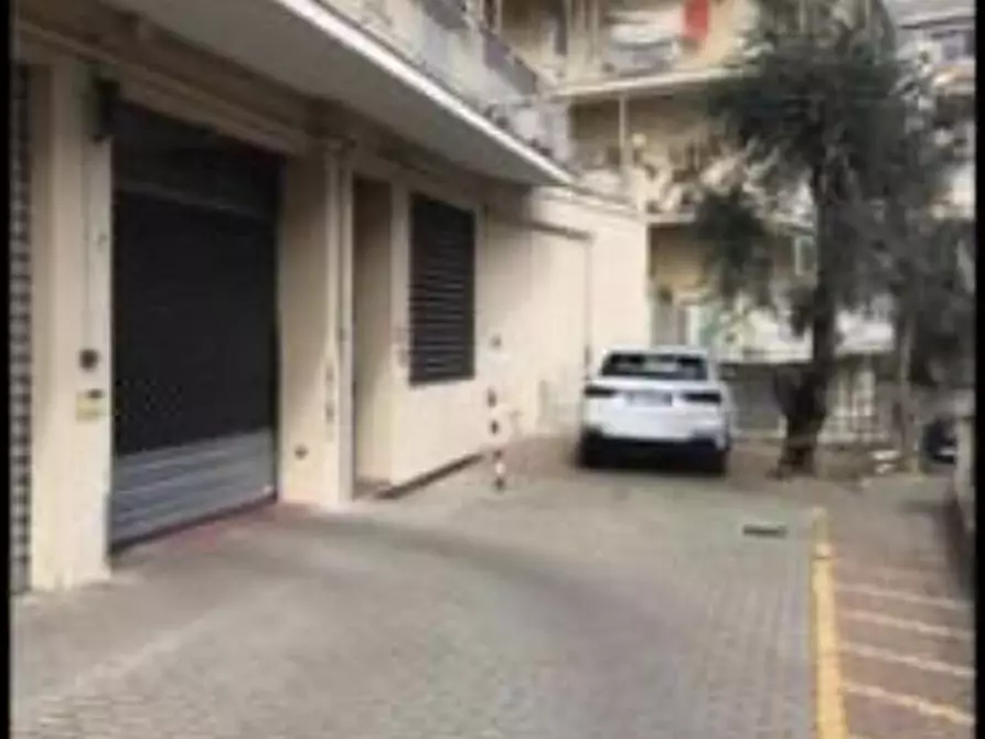 Immagine 2 di Box auto in affitto  in Via Timavo  27 a Genova