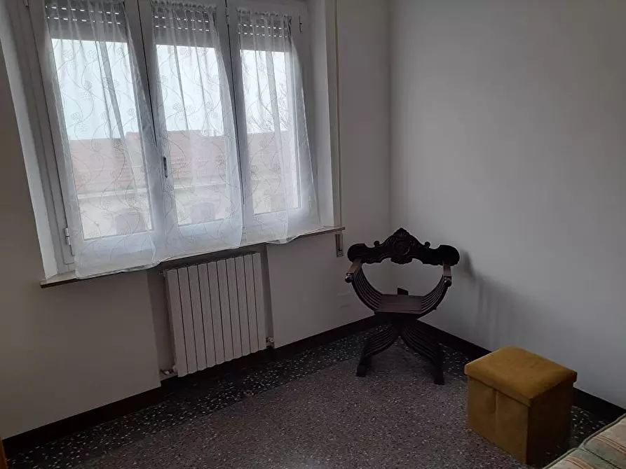 Immagine 11 di Abitazione tipica in affitto  in via flaminia 528 a Falconara Marittima