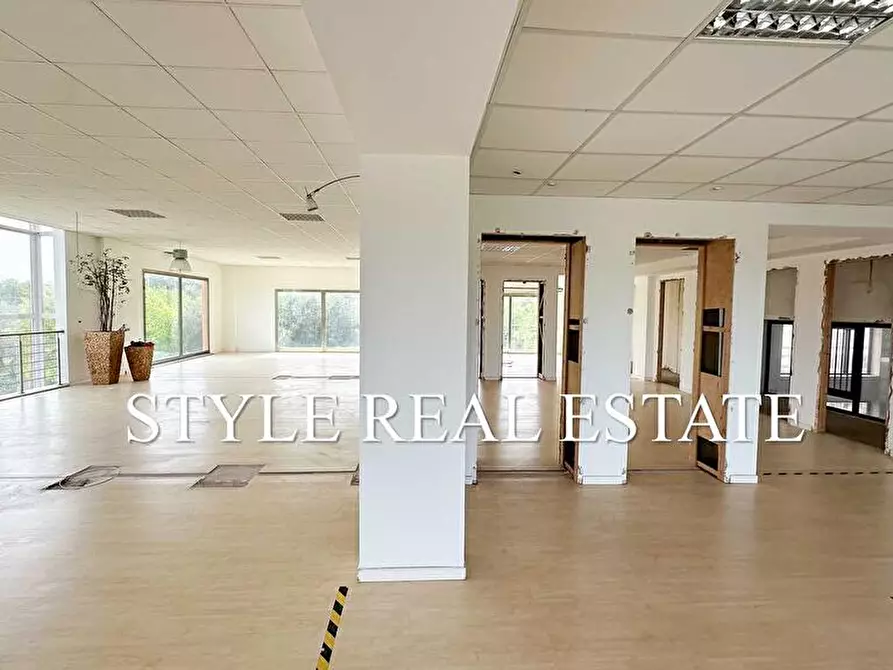 Immagine 1 di Locale commerciale in affitto  a Pachino