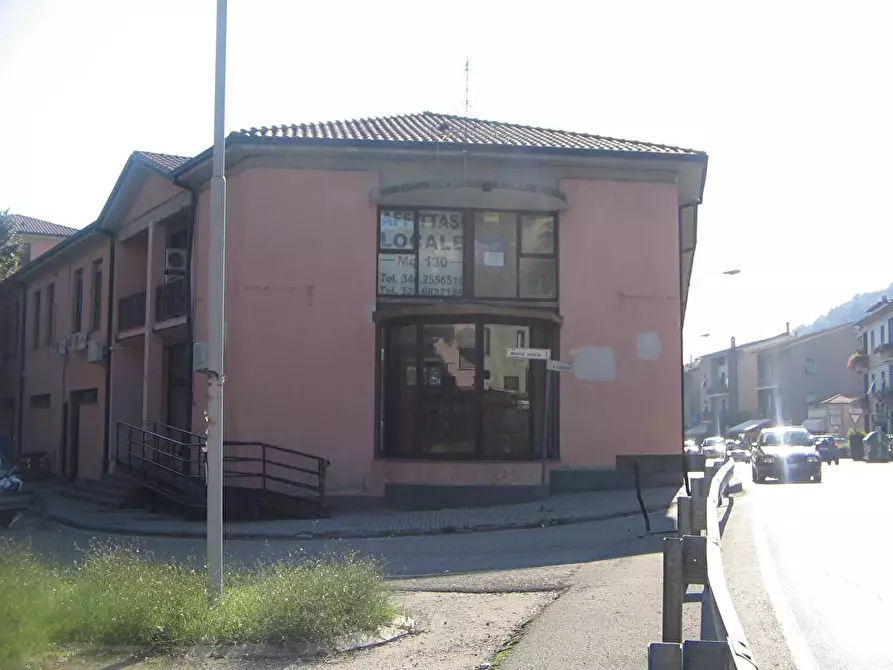 Immagine 2 di Locale commerciale in affitto  in Piazza del Commercio s.n.c. a Orvieto