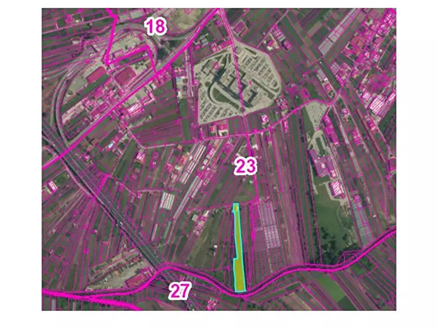 Immagine 2 di Terreno in vendita  in Via Beveraturo 1 a Sarno