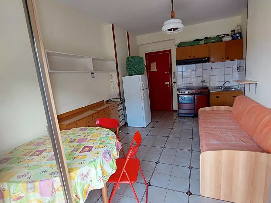 Immagine 8 di Appartamento in vendita  in Via Repaci  1 a Cariati