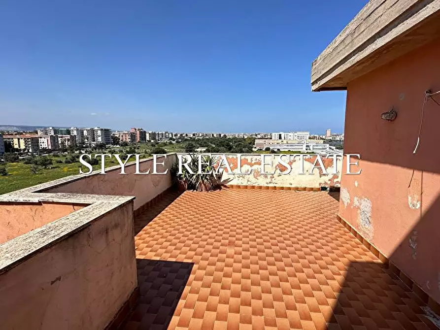 Immagine 5 di Appartamento in vendita  in Viale Teracati a Siracusa
