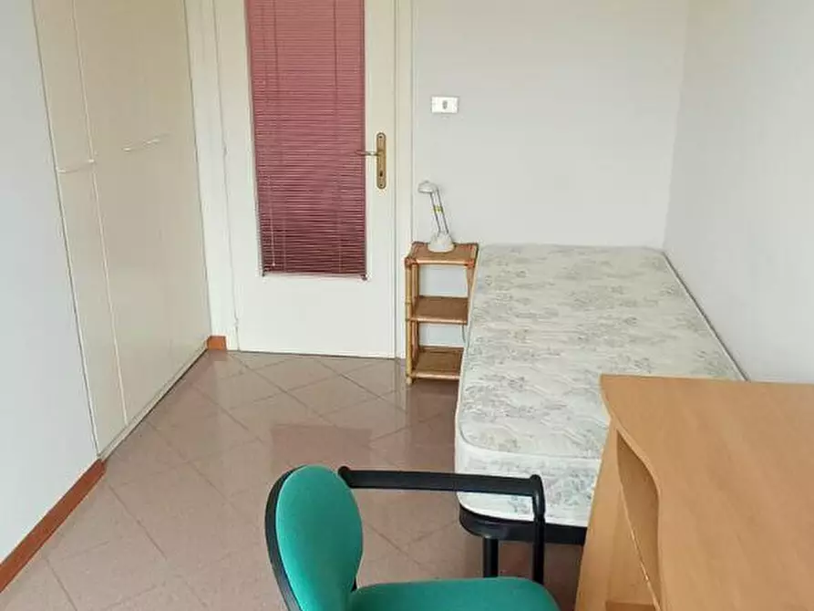 Immagine 3 di Stanza singola in affitto  in via eulero 21 a Padova