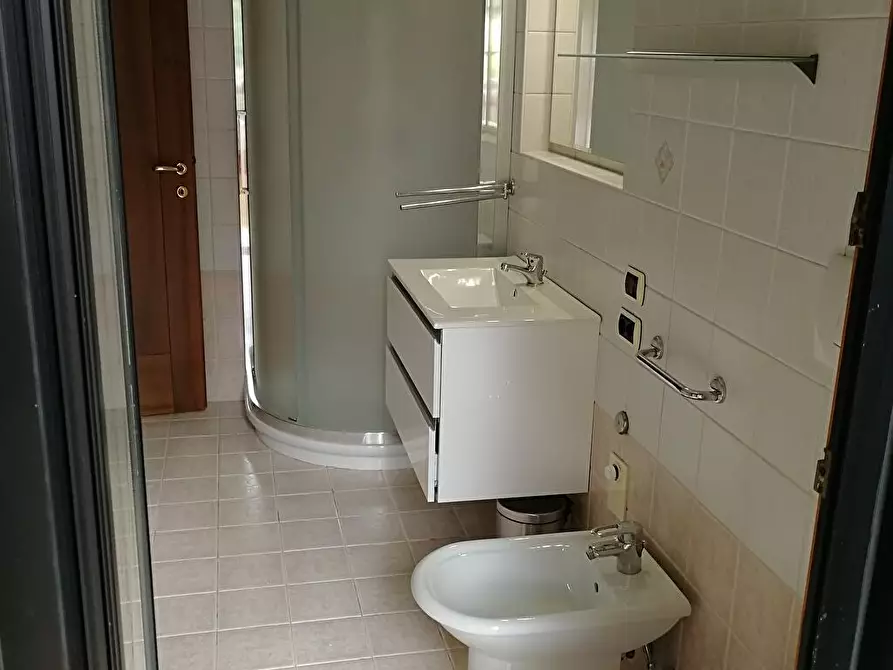 Immagine 9 di Camera condivisa in affitto  in VIA TADDEA DA CARRARA 1 a Verona