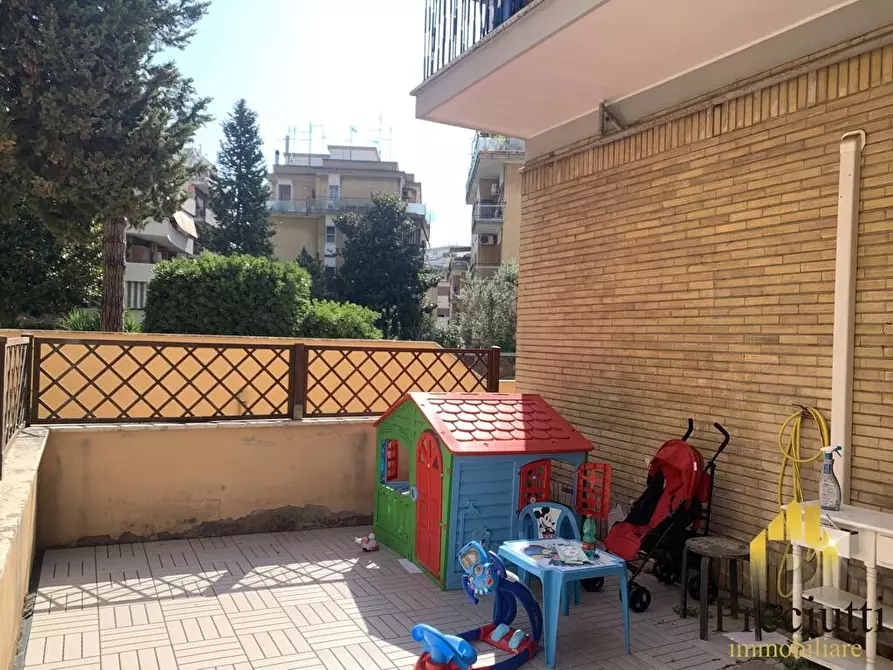 Immagine 7 di Negozio in vendita  in VIA CAMILLO SERAFINI 63 a Roma