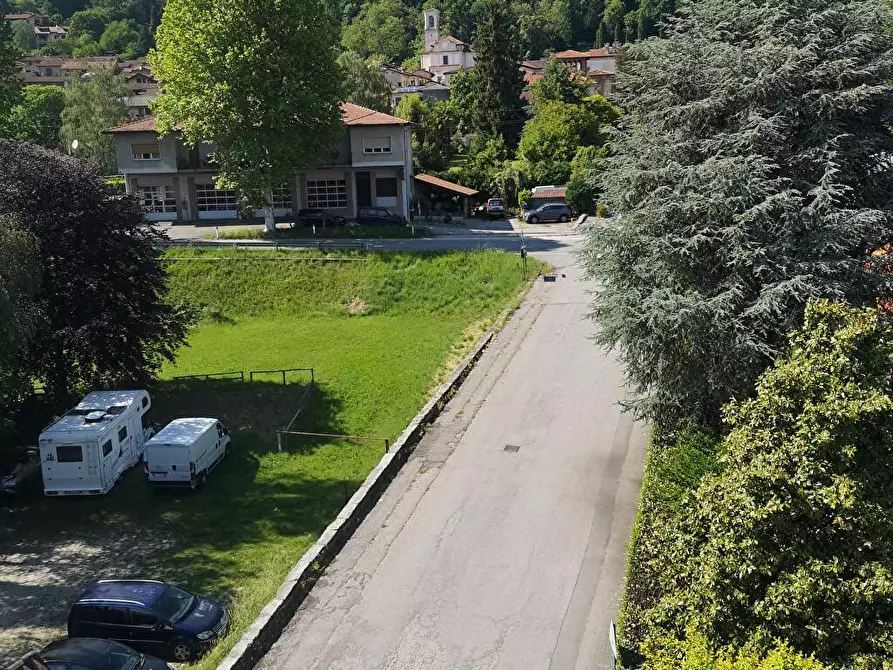 Immagine 6 di Appartamento in affitto  in Via Lombardia  8 a Casalzuigno