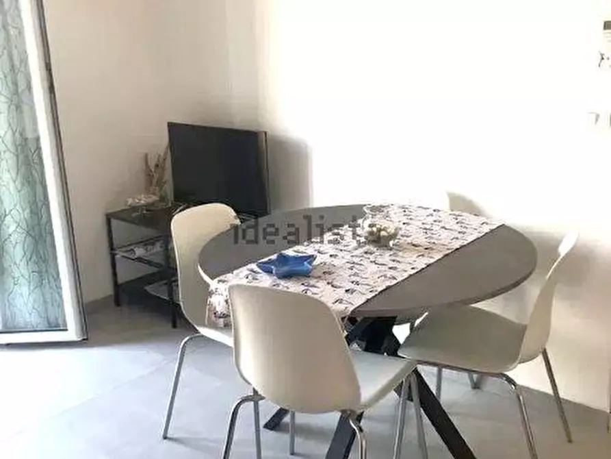 Immagine 7 di Bilocale in vendita  in VIA PRIVATA DEI GLICINI 7 a Rapallo