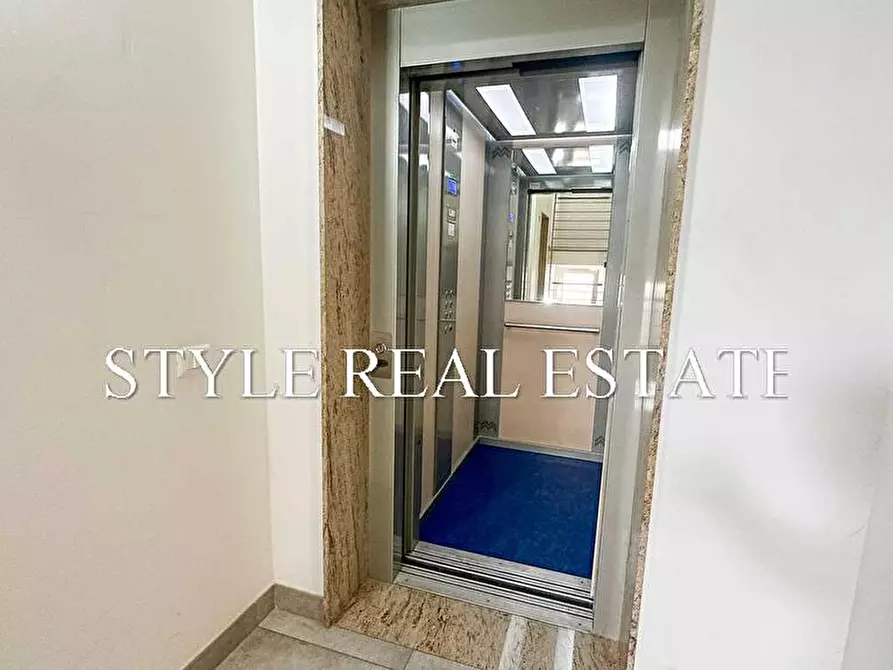 Immagine 19 di Appartamento in vendita  in Via Napoli 5 a Siracusa