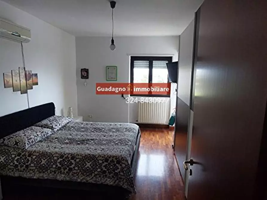 Immagine 3 di Appartamento in vendita  in via alberto sordi 2 a Lecce