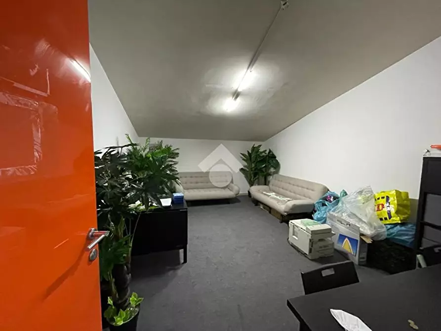 Immagine 6 di Ufficio in affitto  in via rispoli 85 a Castellammare Di Stabia