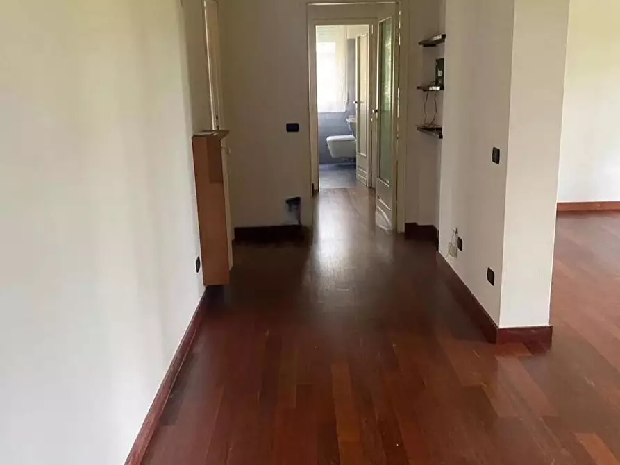 Immagine 4 di Appartamento in vendita  a Parma