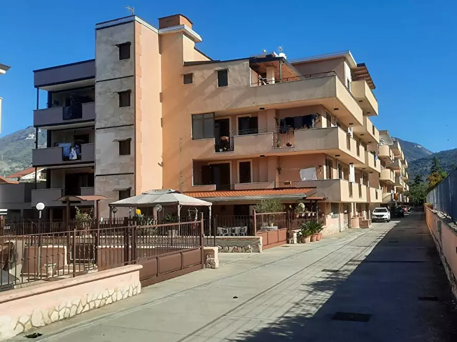 Immagine 7 di Appartamento in vendita  in Via Masseria Medici 1 a Sarno