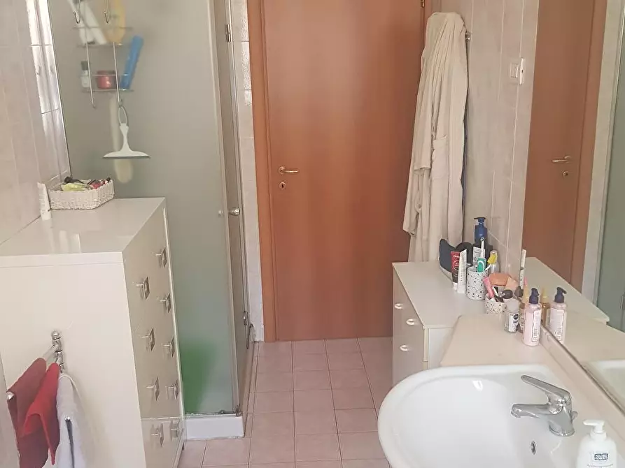 Immagine 8 di Affittacamere in affitto  in via broglio 19 a Milano