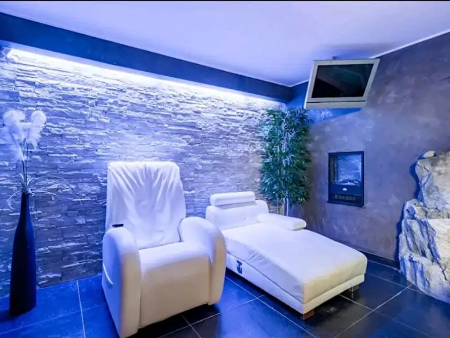 Immagine 24 di Villa in affitto  a Coriano