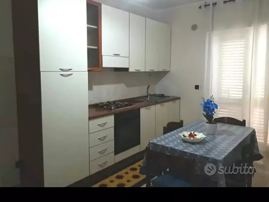 Immagine 5 di Bilocale in affitto  a Reggio Di Calabria