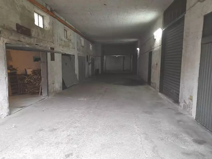 Immagine 3 di Garage in vendita  in Via Prolungamento Matteotti 155 a Sarno