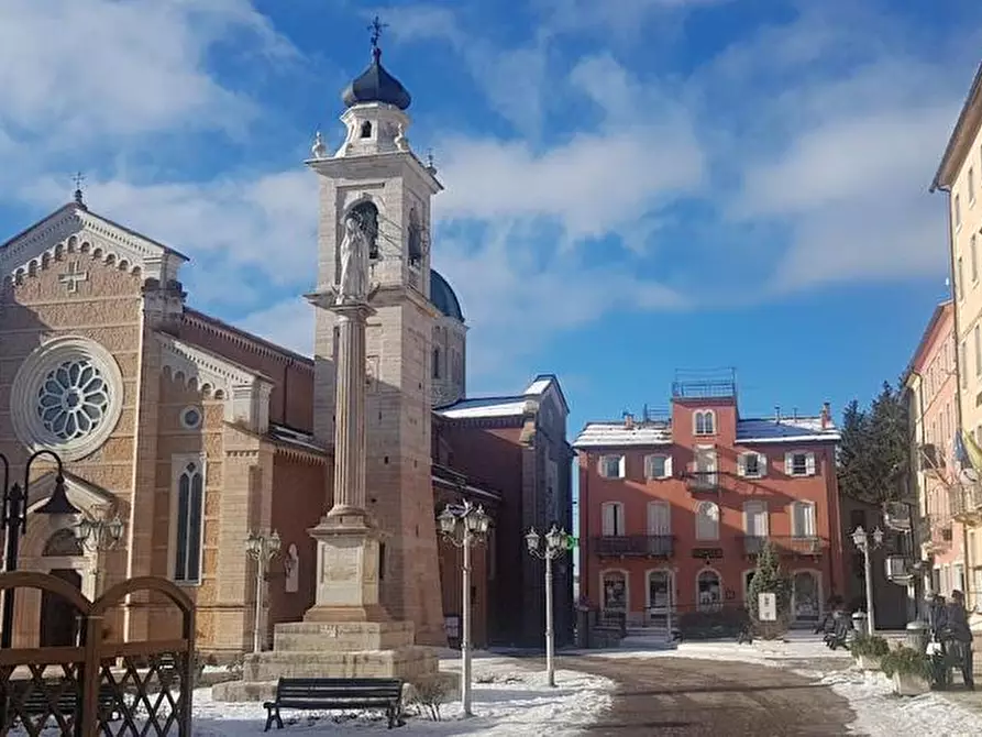 Immagine 7 di Attività commerciale in affitto  in Piazza della Chiesa 25 a Bosco Chiesanuova