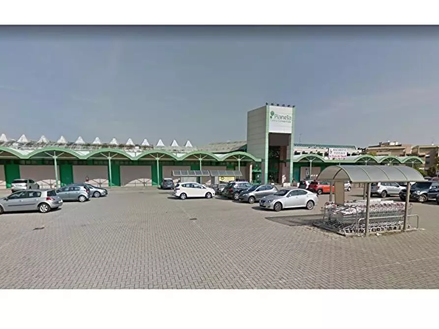 Immagine 3 di Attività commerciale in affitto  in via Brodolini 8 a Cavriago