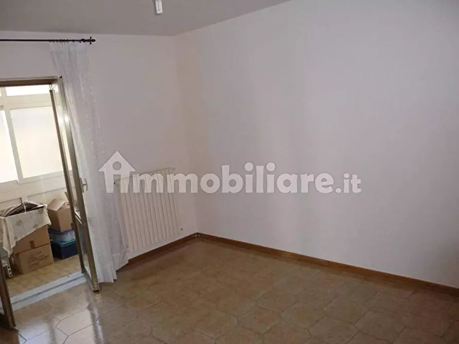Immagine 5 di Casa semindipendente in vendita  in Viale Giovanni Paolo II 11 a Sarno