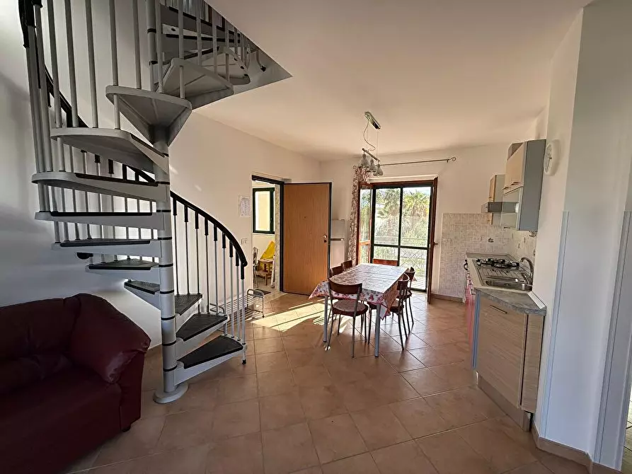 Immagine 3 di Appartamento in vendita  in via Berlinguer Ascea Marina 3 a Ascea