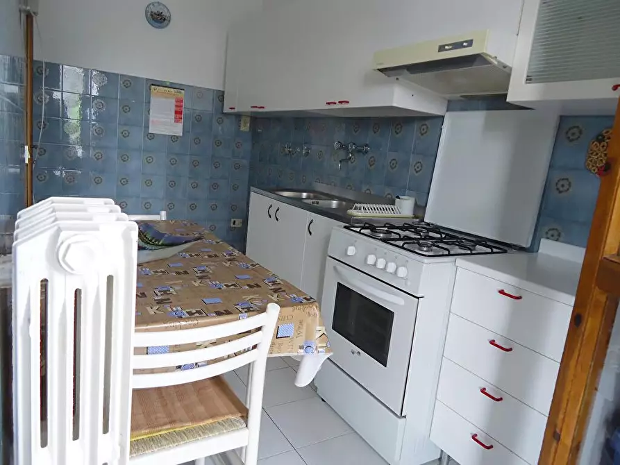 Immagine 6 di Appartamento in affitto  a Tito