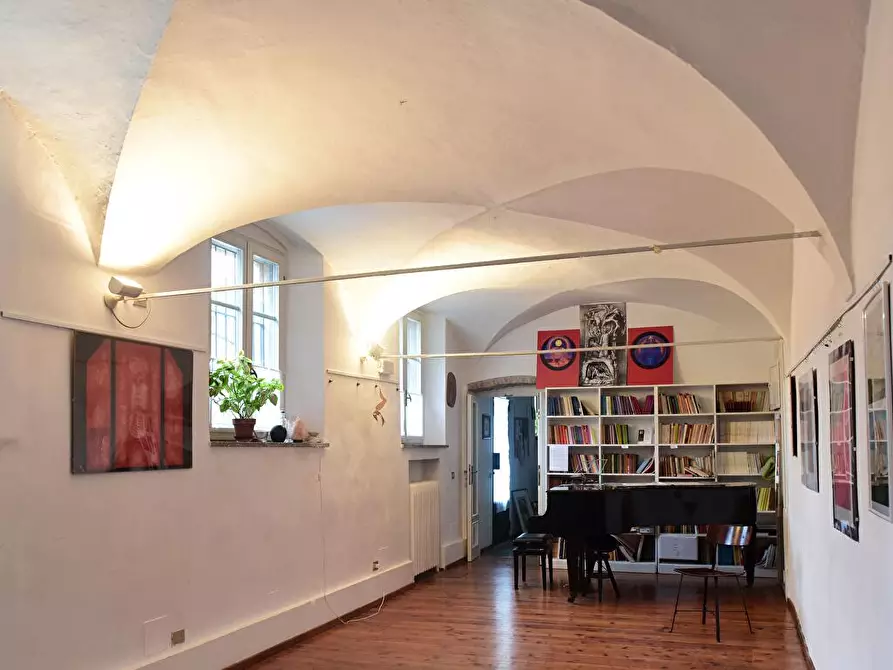 Immagine 3 di Ufficio in affitto  in Via Borgovico 35 a Como