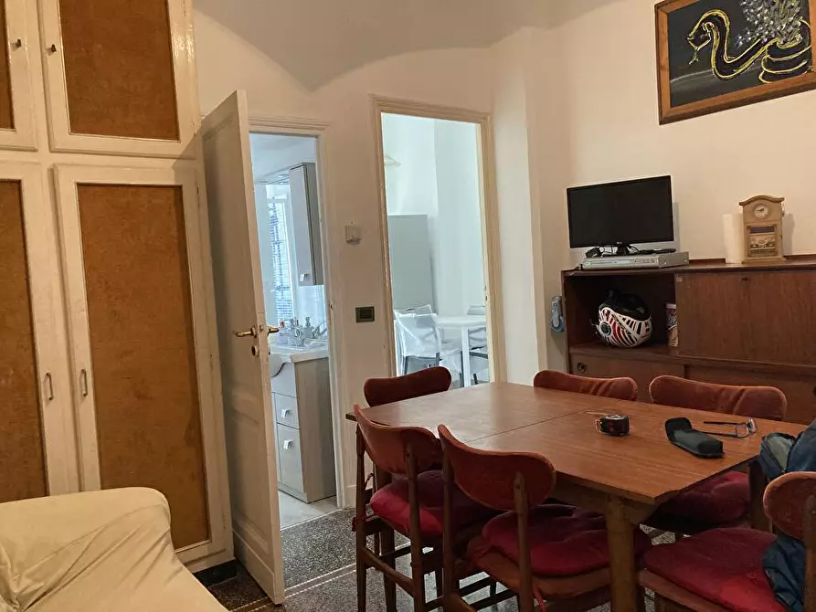 Immagine 7 di Appartamento in affitto  in VIA SAN BARTOLOMEO DEL FOSSATO a Genova