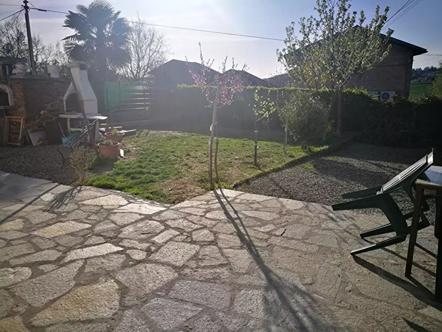 Immagine 3 di Appartamento in affitto  a Cocconato