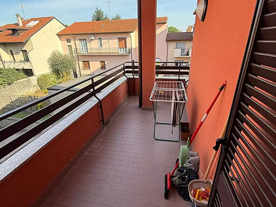Immagine 1 di Appartamento in affitto  a Parabiago