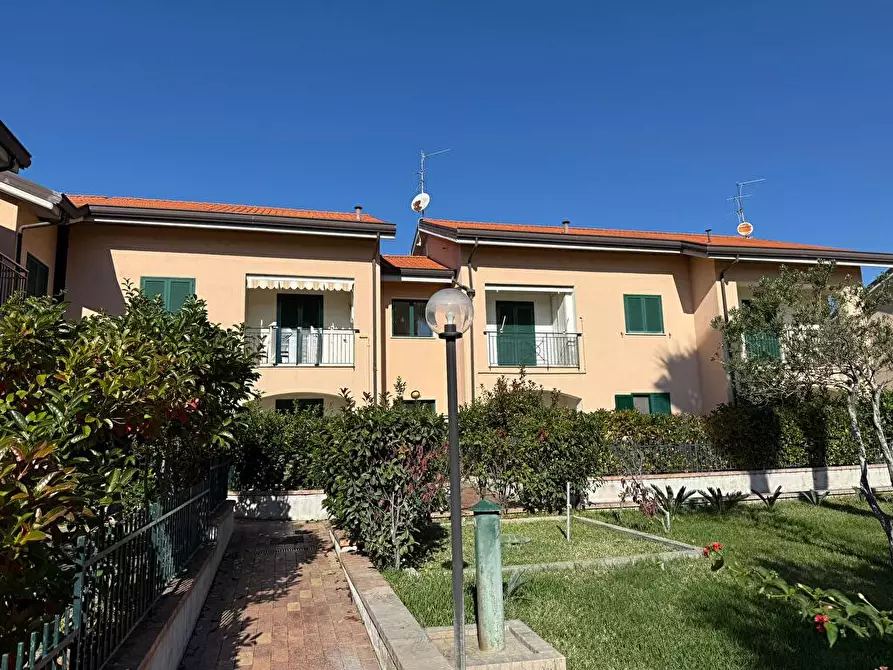 Immagine 1 di Appartamento in vendita  in via eligio Maiuri 3 a Ascea