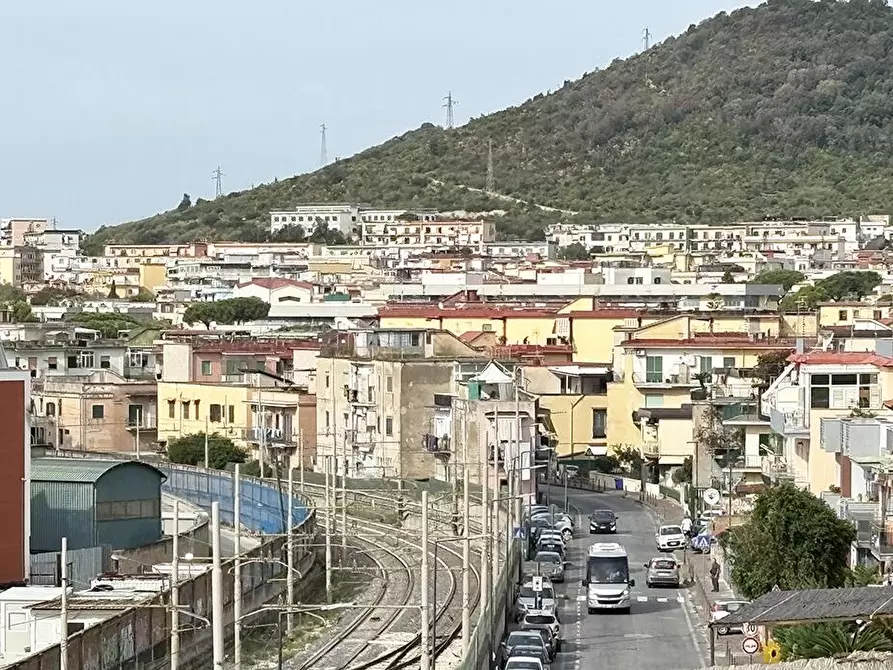 Immagine 9 di Casa trifamiliare in vendita  in Via Raimondo Annecchino snc a Pozzuoli