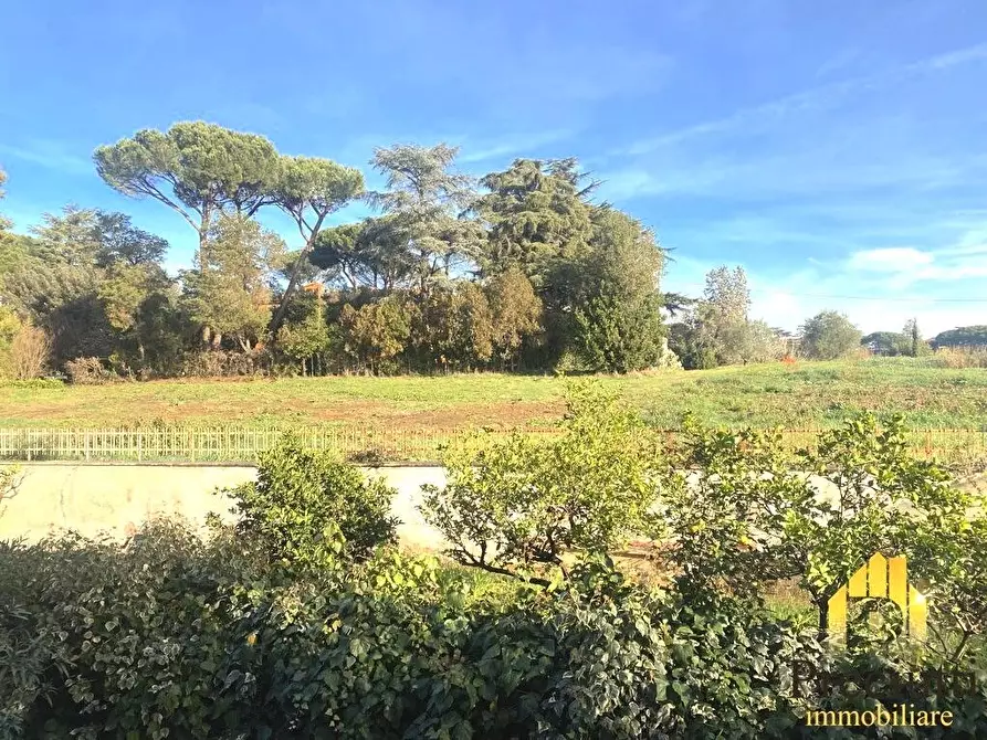 Immagine 18 di Appartamento in vendita  in VIA ANTONIO SOGLIANO 20 a Roma