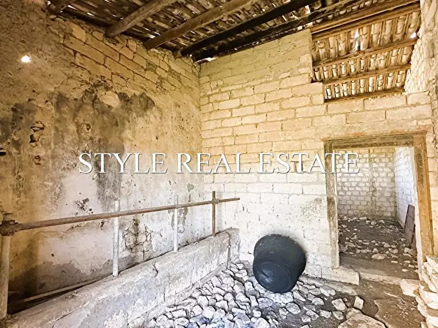 Immagine 14 di Rustico / casale in vendita  in strada falabia a Palazzolo Acreide