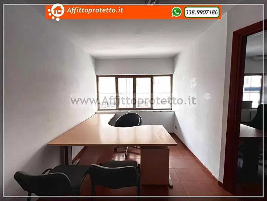 Immagine 4 di Ufficio in affitto  in Via Mamurra 4 a Formia