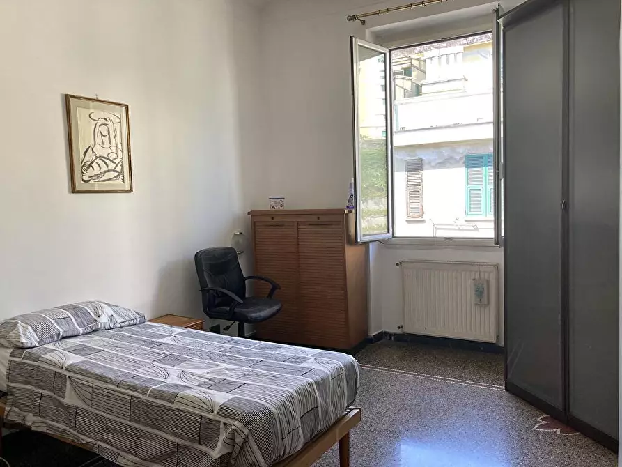 Immagine 3 di Appartamento in affitto  in VIA SAN BARTOLOMEO DEL FOSSATO a Genova