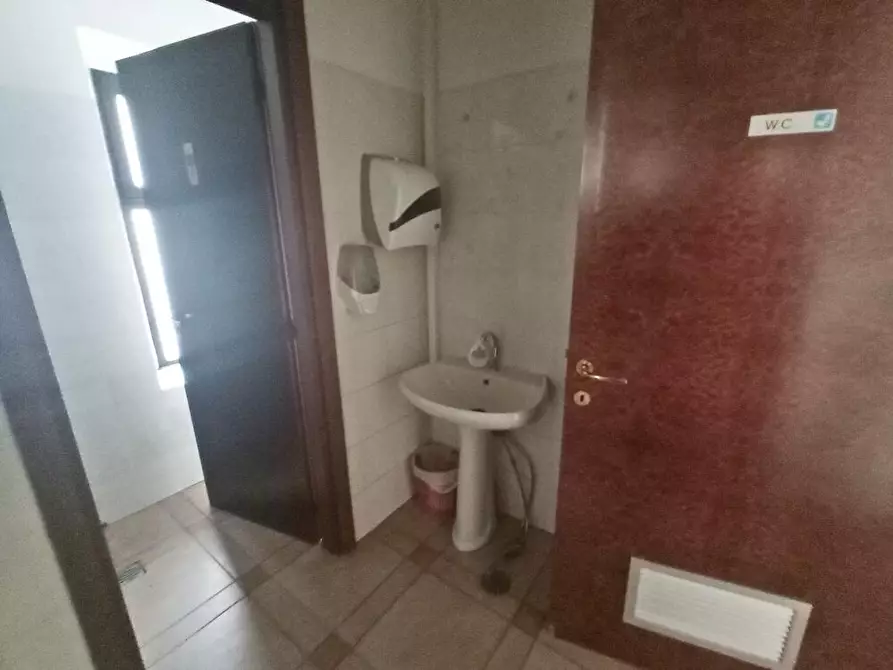 Immagine 16 di Bar / Ristorante in vendita  in Via Carlo Felice 5 a Sassari