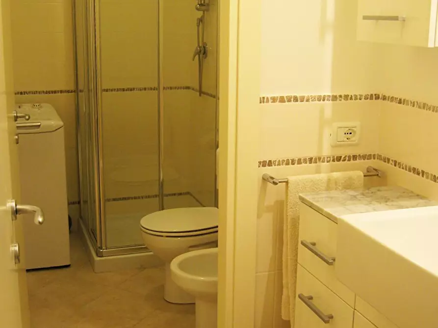 Immagine 4 di Monolocale in affitto  a Forli'