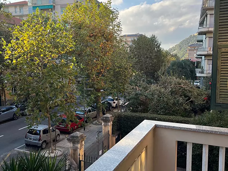 Immagine 4 di Attico in vendita  in CORSO BUENOS AIRES 3 a Chiavari