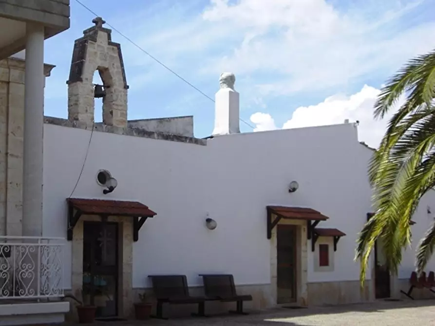 Immagine 13 di Albergo/B&B/Residence in vendita  in S.P. 65 Casamassima/Conversano km 3 km 3 a Casamassima