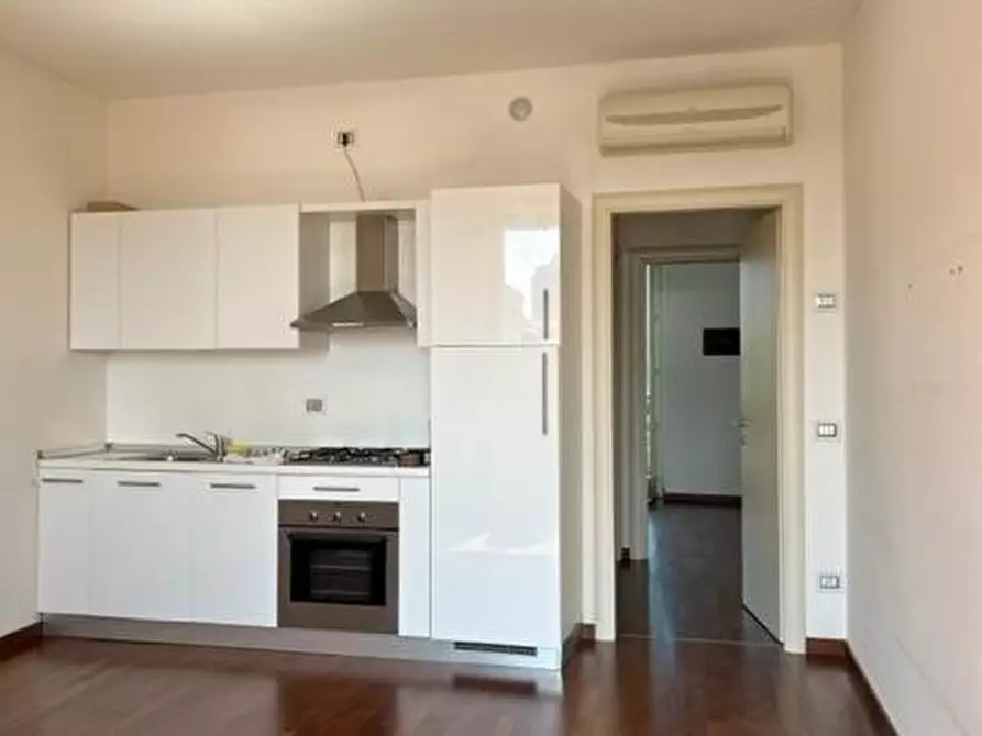 Immagine 5 di Appartamento in vendita  in VIA LUDOVICO IL MORO  53 a Milano