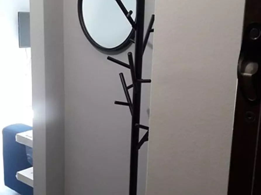 Immagine 8 di Monolocale in affitto  in via Trevi 4 a Milano