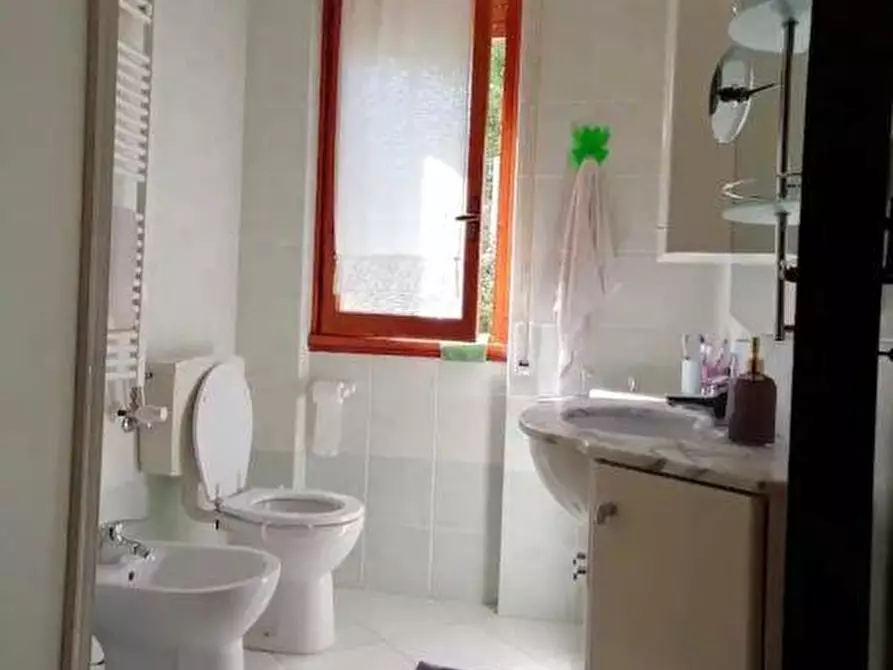 Immagine 3 di Bilocale in vendita  in VIA PRIVATA RATTO 6 a Rapallo