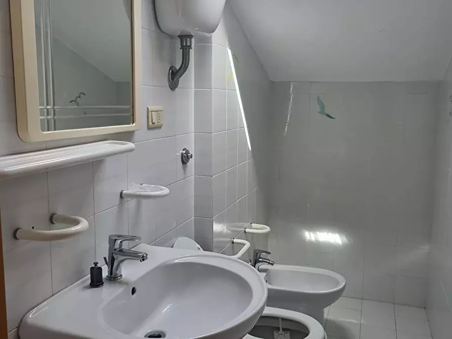 Immagine 8 di Appartamento in affitto  in Via Nino Bixio, 3, 63900 Fermo FM, Italia 3 a Fermo