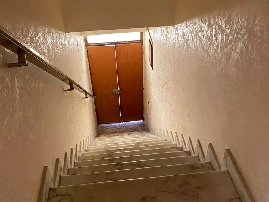 Immagine 2 di Ufficio in affitto  in Piazza Martiri della libertà  3 a Gela