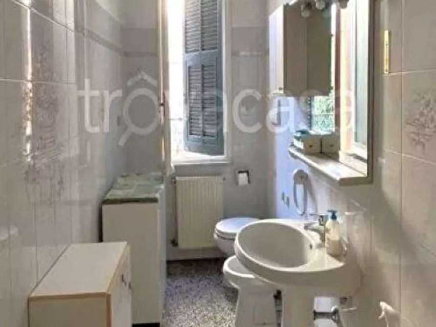 Immagine 9 di Villa in vendita  in CORSO BUENOS AIRES 3 a Chiavari