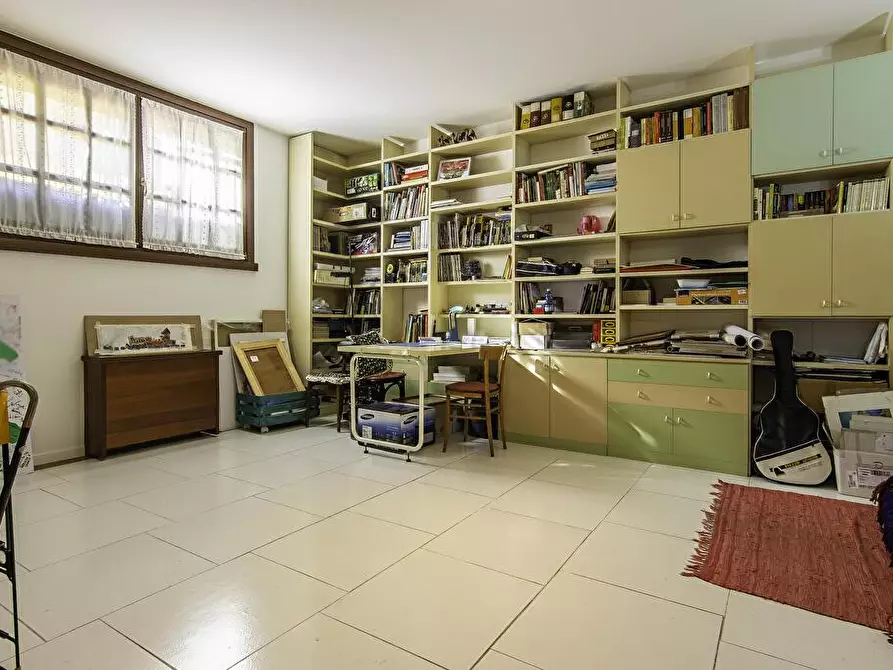 Immagine 33 di Villa in vendita  in Via dei Cavalieri 10 a Torri Di Quartesolo