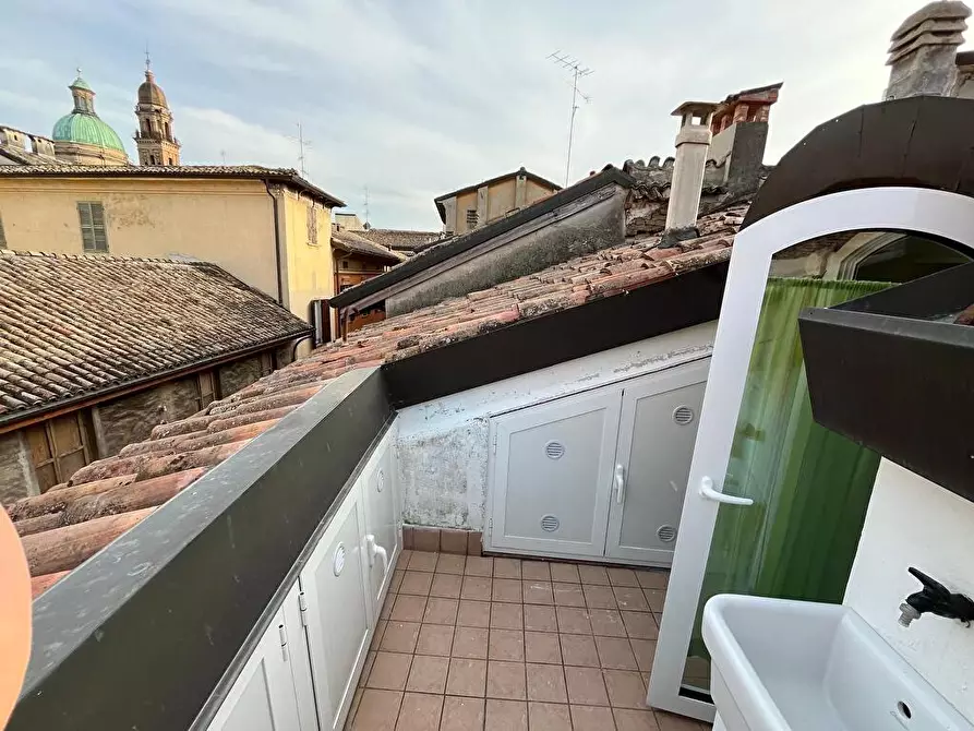 Immagine 9 di Appartamento in affitto  a Reggio Nell'emilia