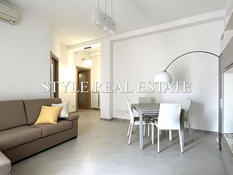 Immagine 2 di Appartamento in vendita  in via isonzo a Siracusa