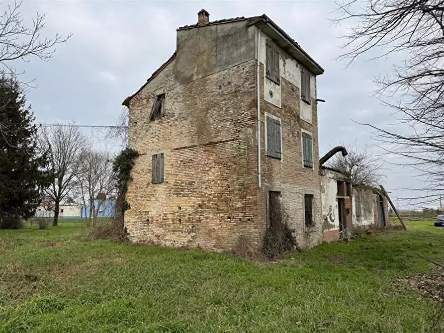 Immagine 8 di Rustico / casale in vendita  in binconese  10 a Fontevivo